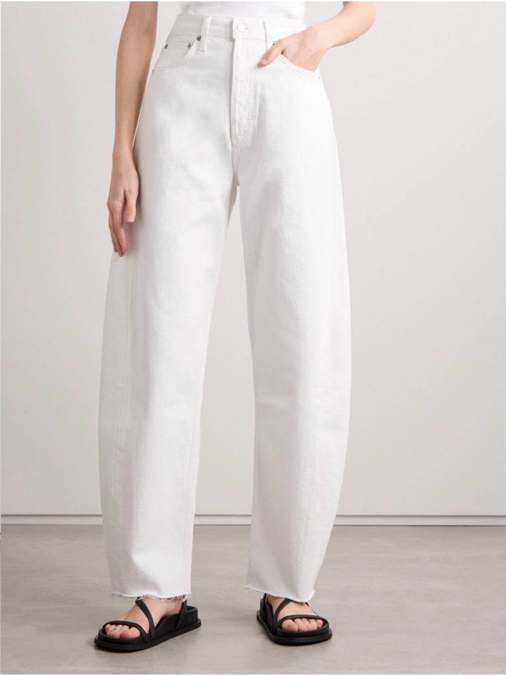 AGOLDE Luna frayed high-rise barrel-leg jeans NWT - size 24